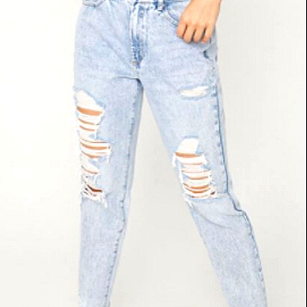 Bleached mom jeans